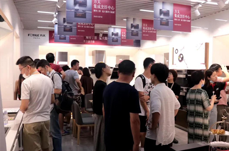 南鴻周年慶強勢來襲！場面火爆，你在哪里？